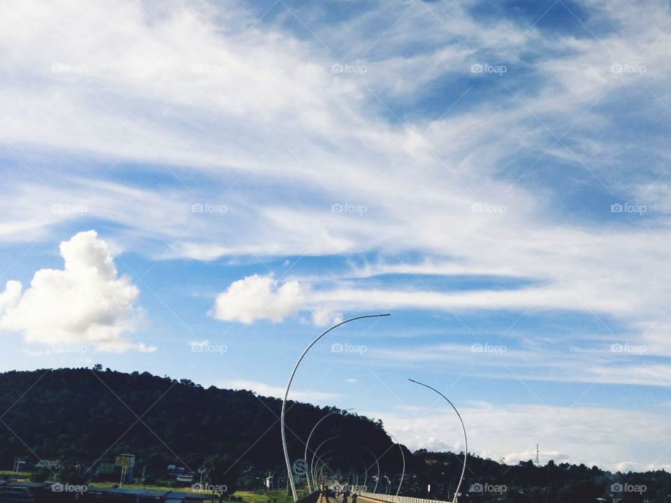 jalan menuju ke gunung