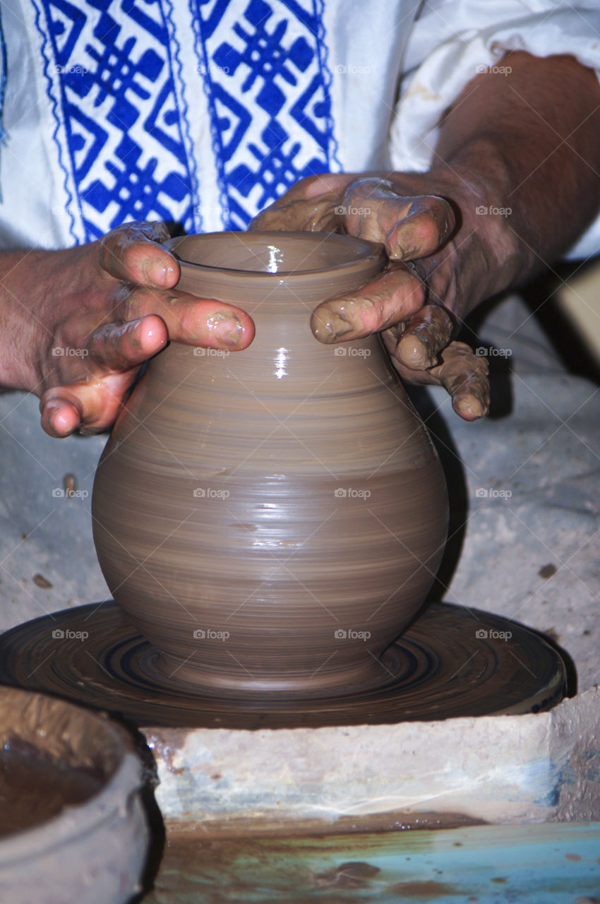 hands of a potter