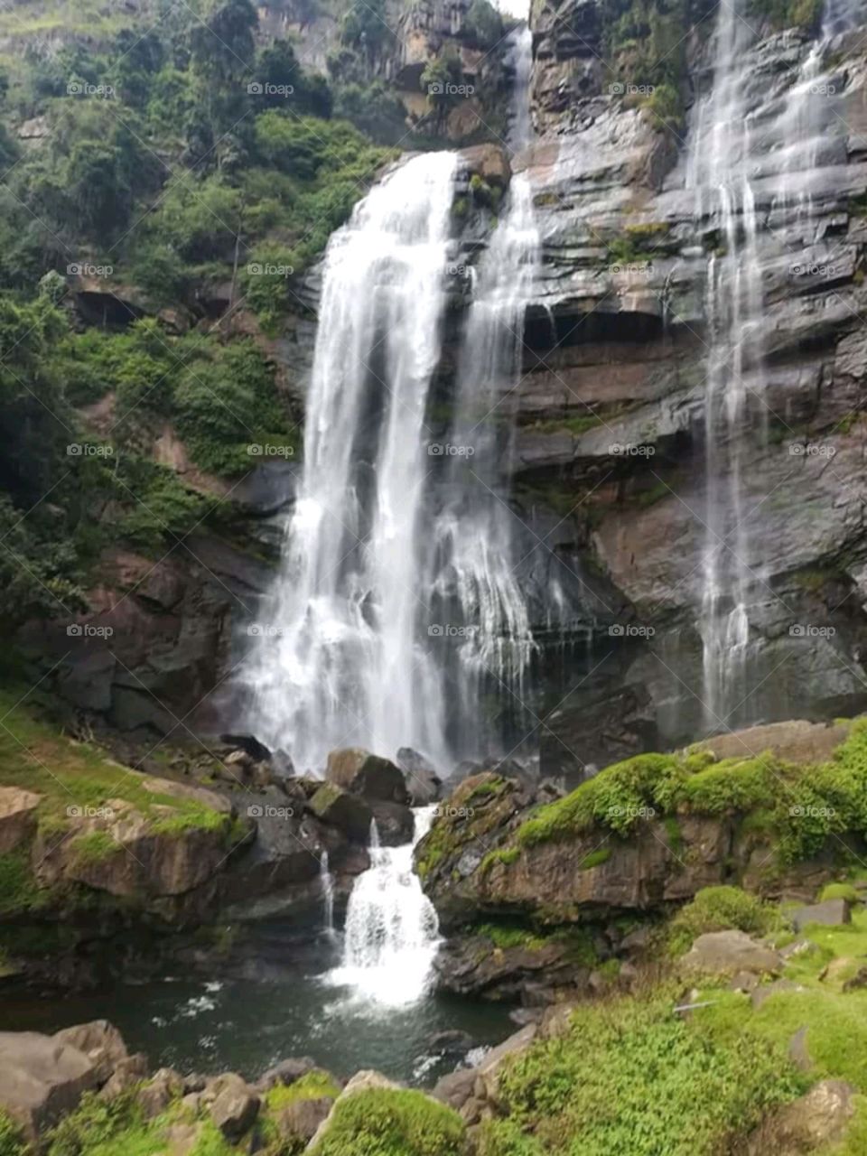 Bomburu ella Waterfall