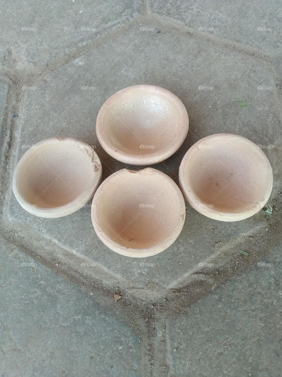 deepak, handicraft items, use on the fastavel of deepawali, prayer of Lord Shiva and all other Gods