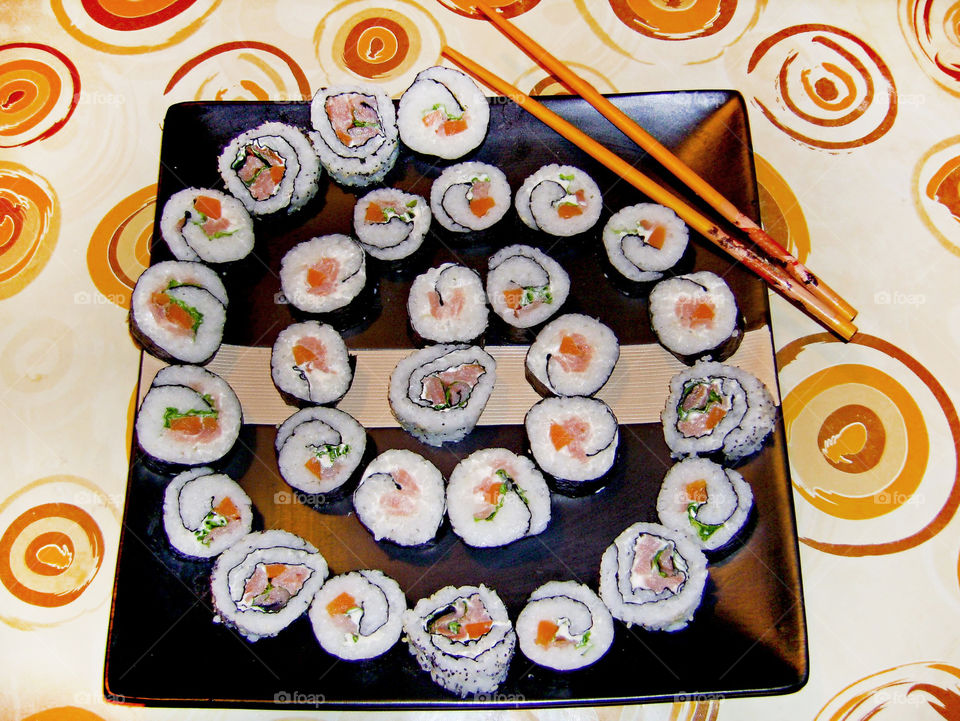 Home-made sushi, dinner time!