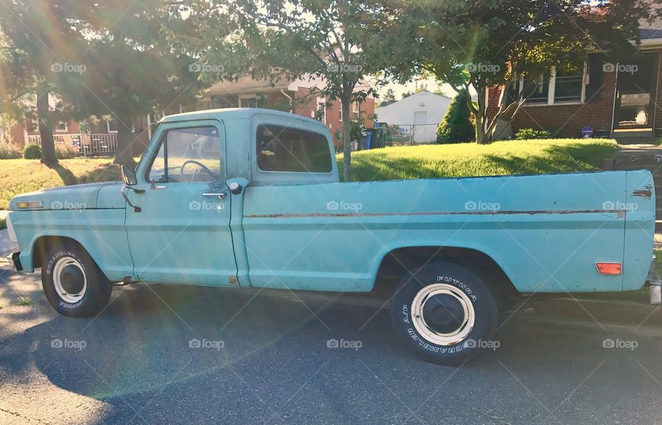 Used Pick-Up Truck