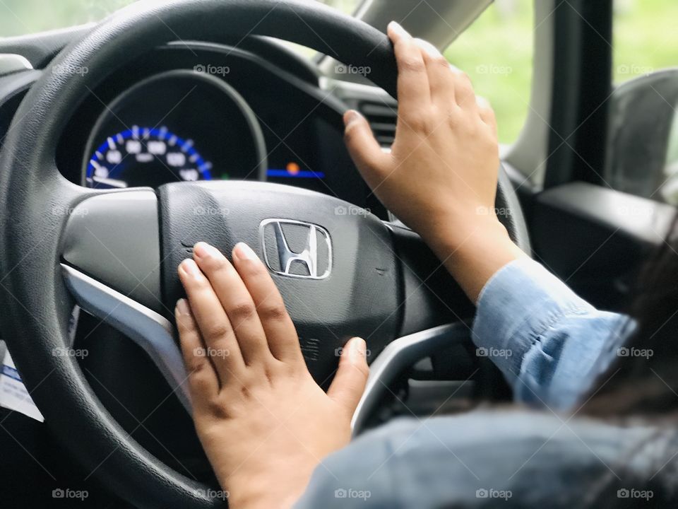 backsheat captured in driver hand 