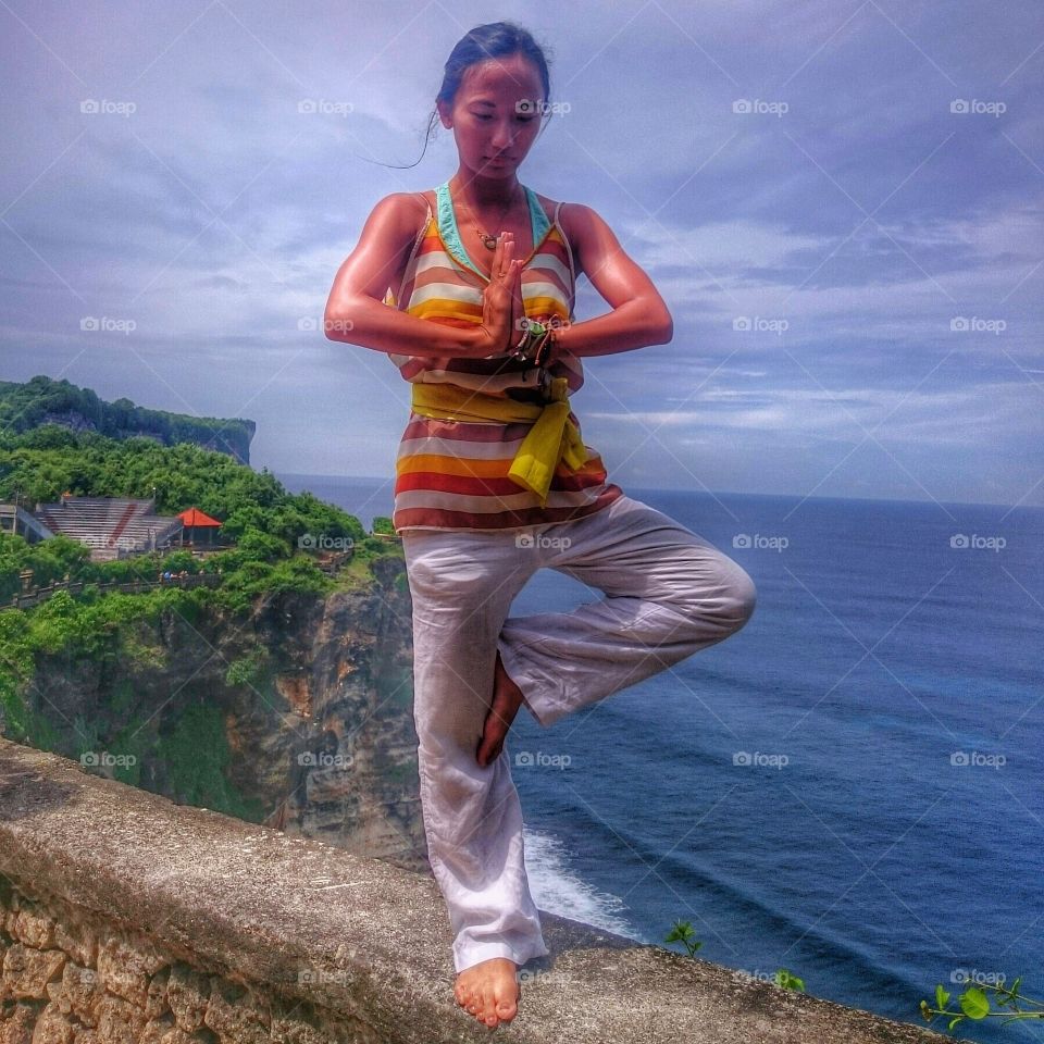 yoga at the cliff.... again . Uluwatu, Bali, Indonesia 