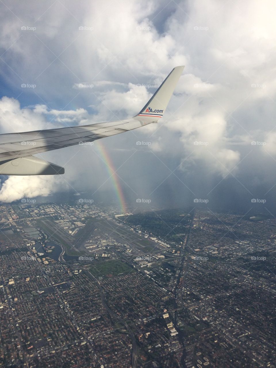 airplane rainbow