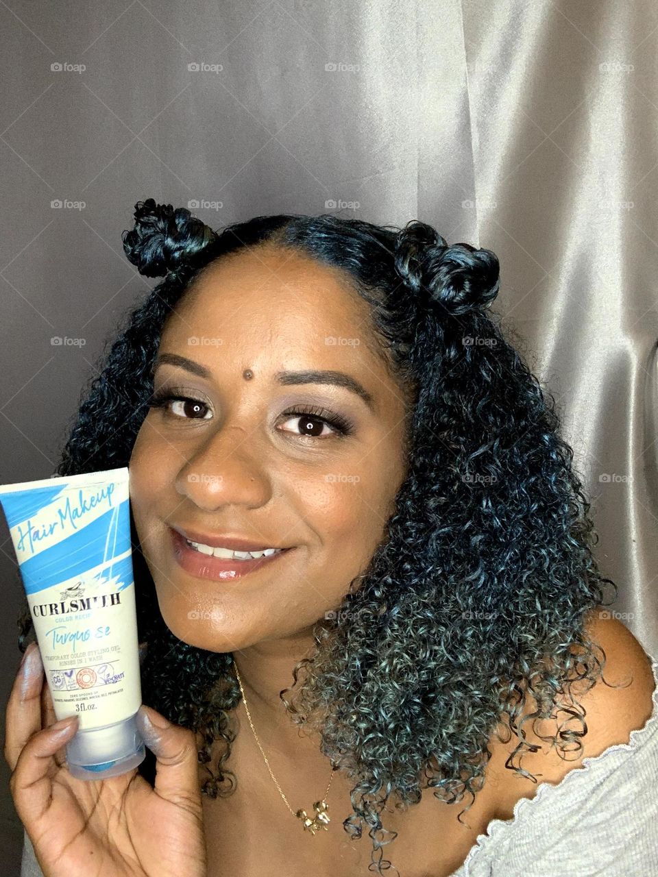 I absolutely love this hair makeup by Curl Smith. This is great when you want to switch up your look without any color damage. The product feels like a gel and rinses out with one wash. 