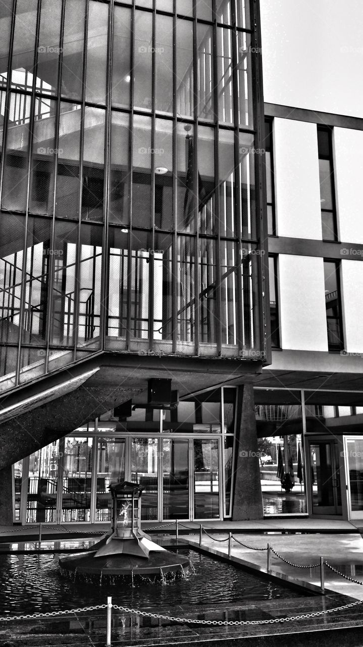 Architecture. Architect ~ Eero Saarinen 
