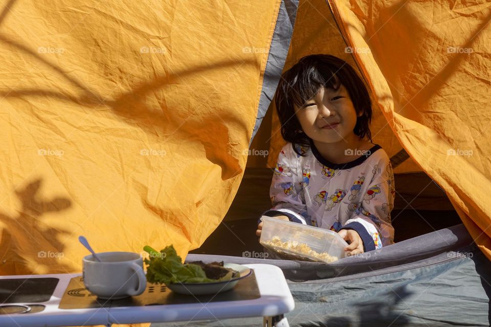 sweet morning at he camp and enjoy the breakfast