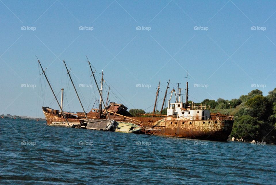 shipwreck beside a co