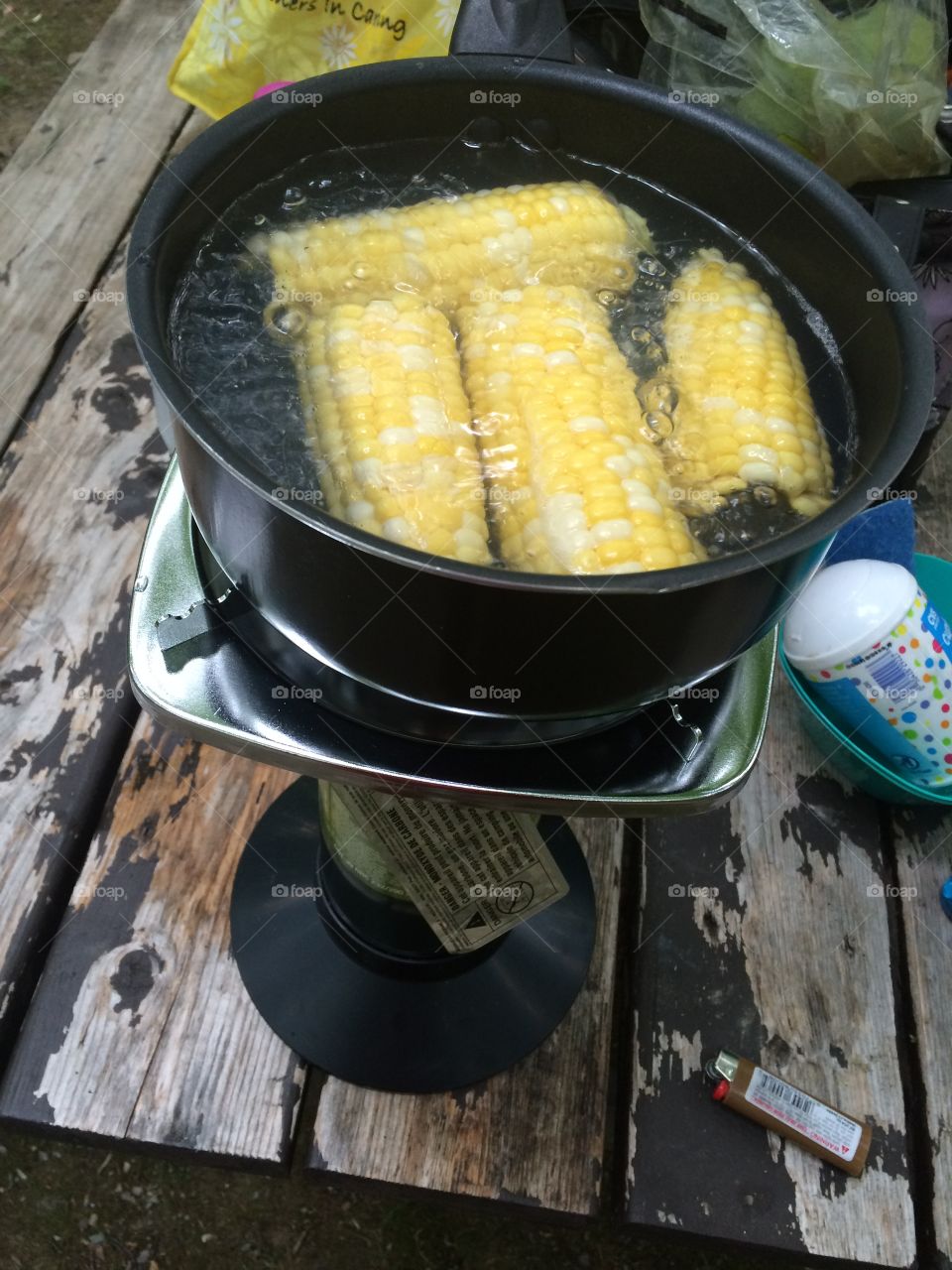 Camping corn on the cob 
