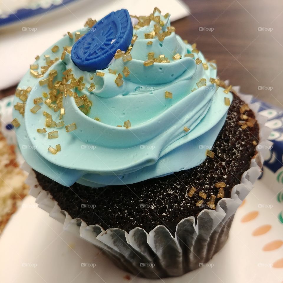 Chocolate Cupcake blue