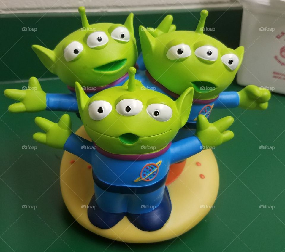 Toy Story, aliens, bank, toy, cute, space, outer space, oooh, take me to your leader,