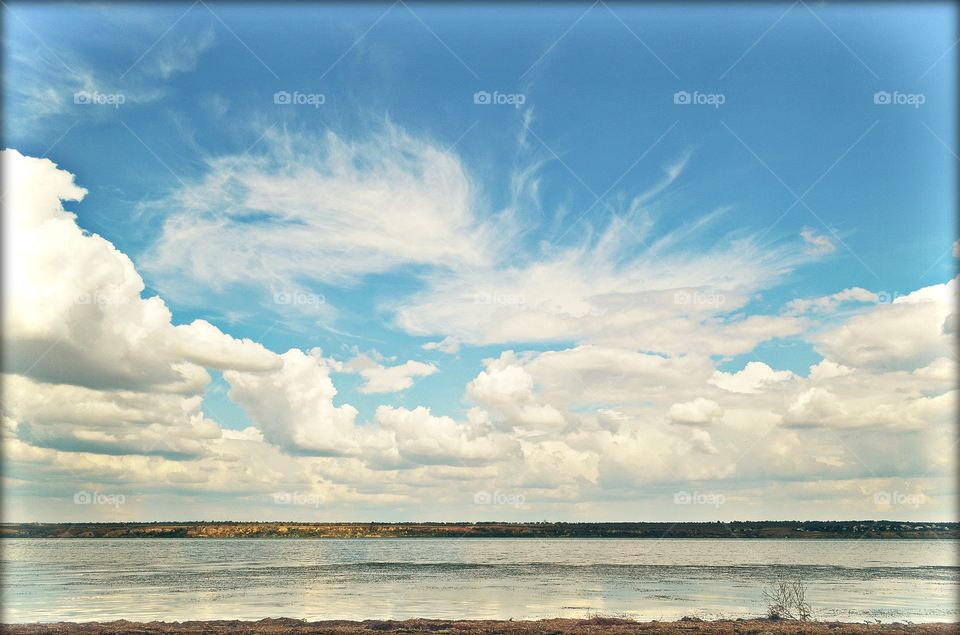 A little bit of warm skies at the cold winter ... 