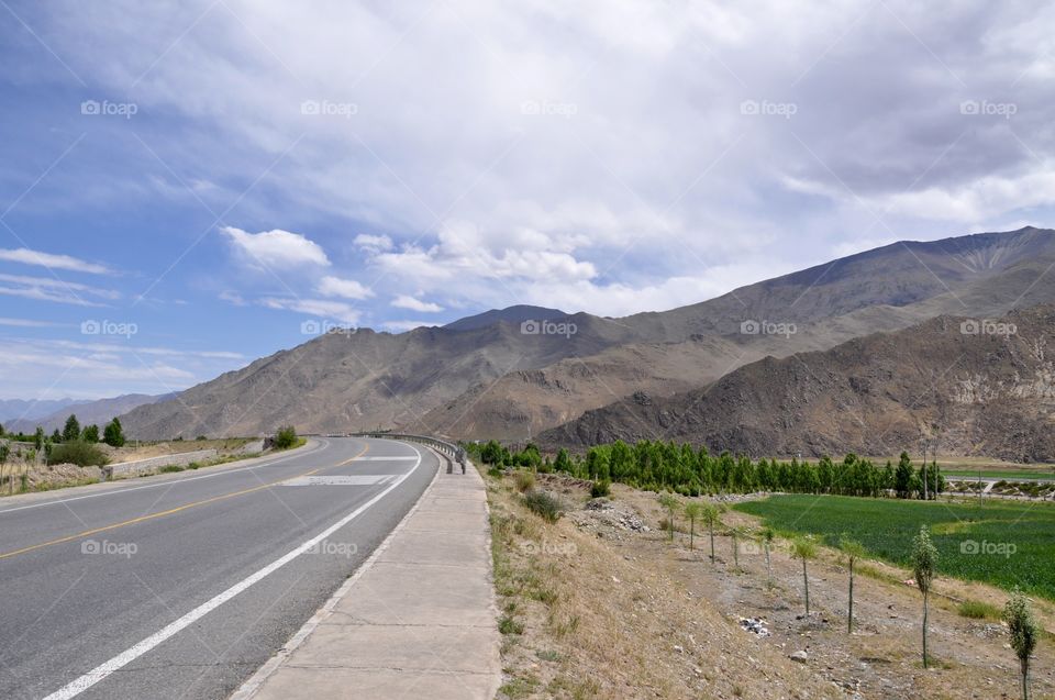 Road trip in Tibet 