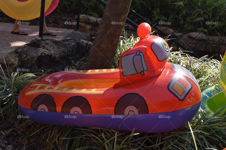 Happy Car Float