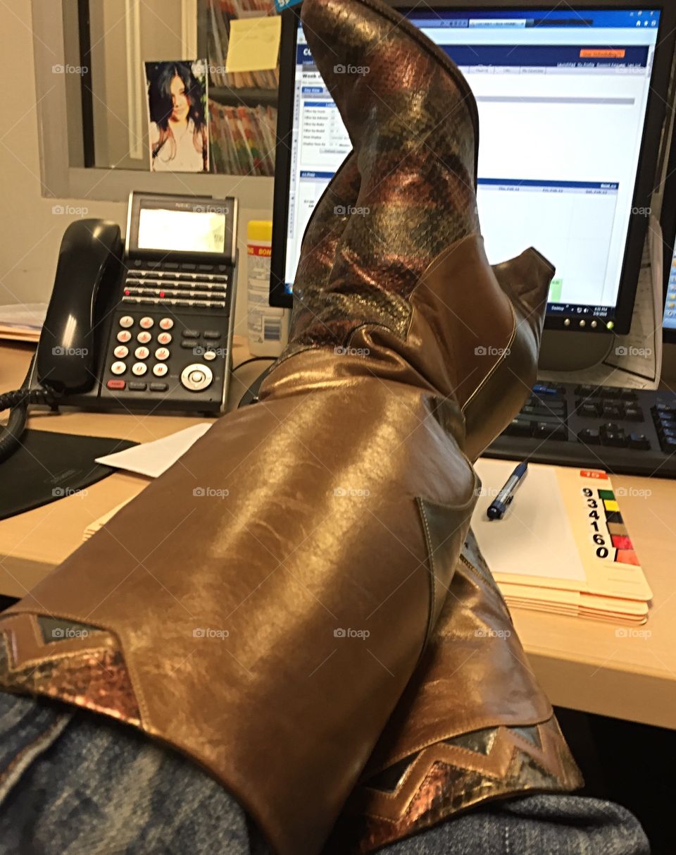 Kicking back in my boots