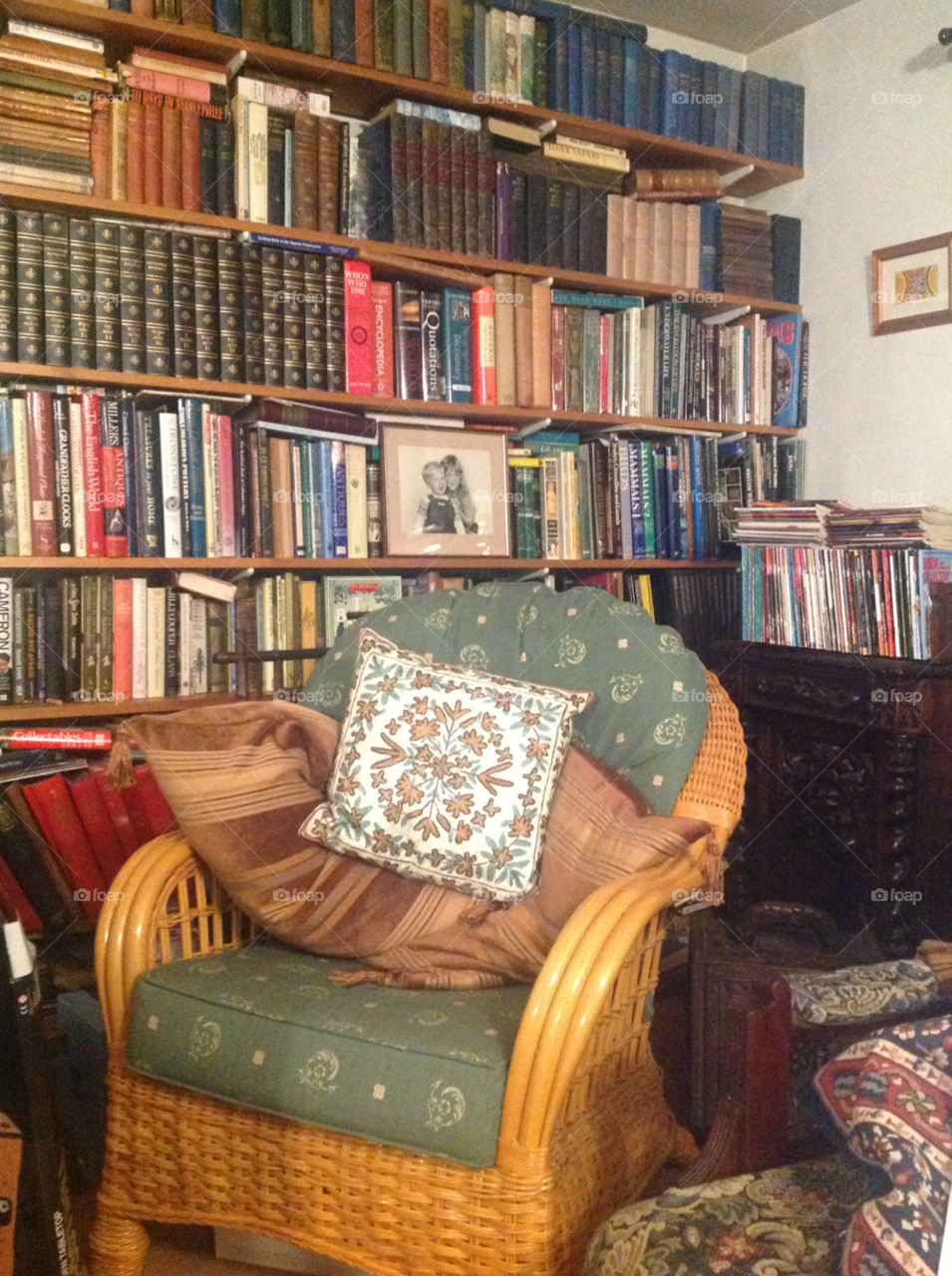 My cosy home library.