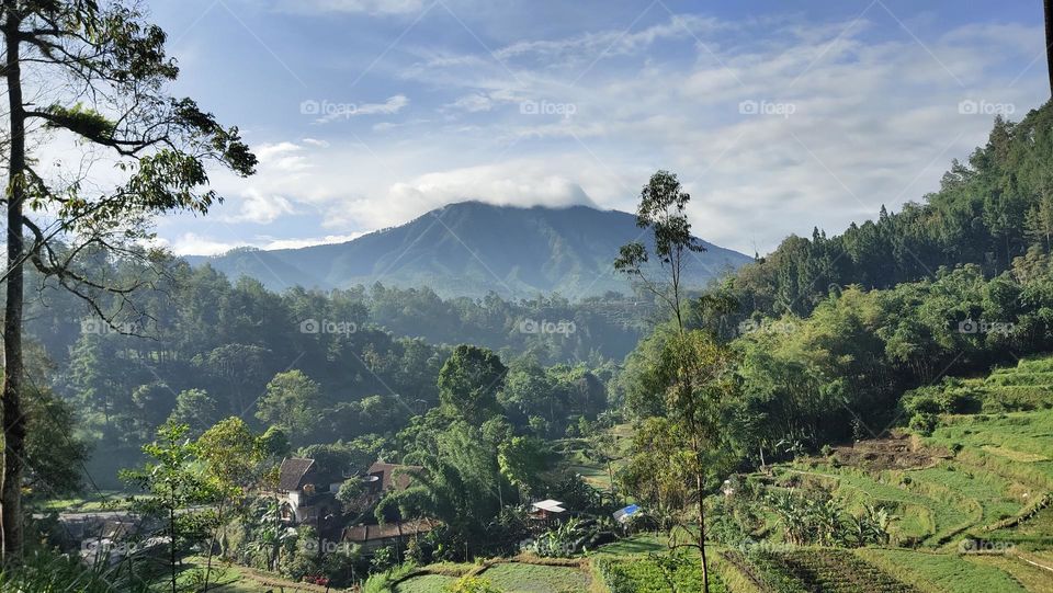 gunungnya bagus