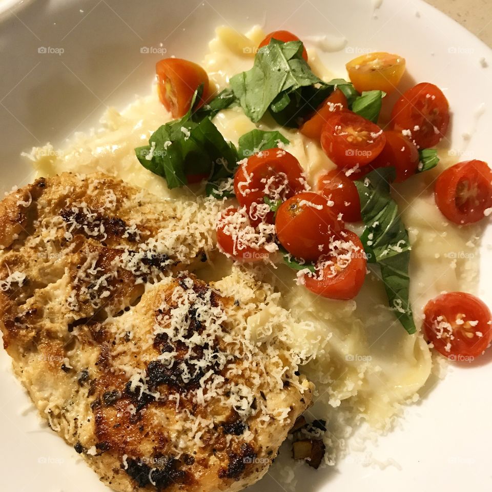 Chicken, Caprese Dinner