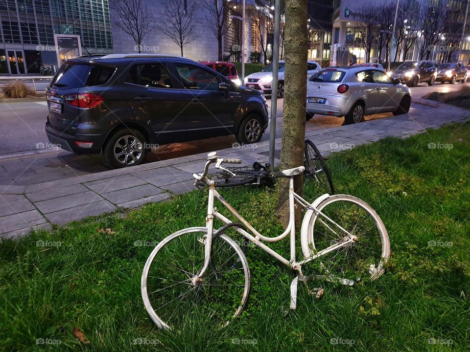 White bike