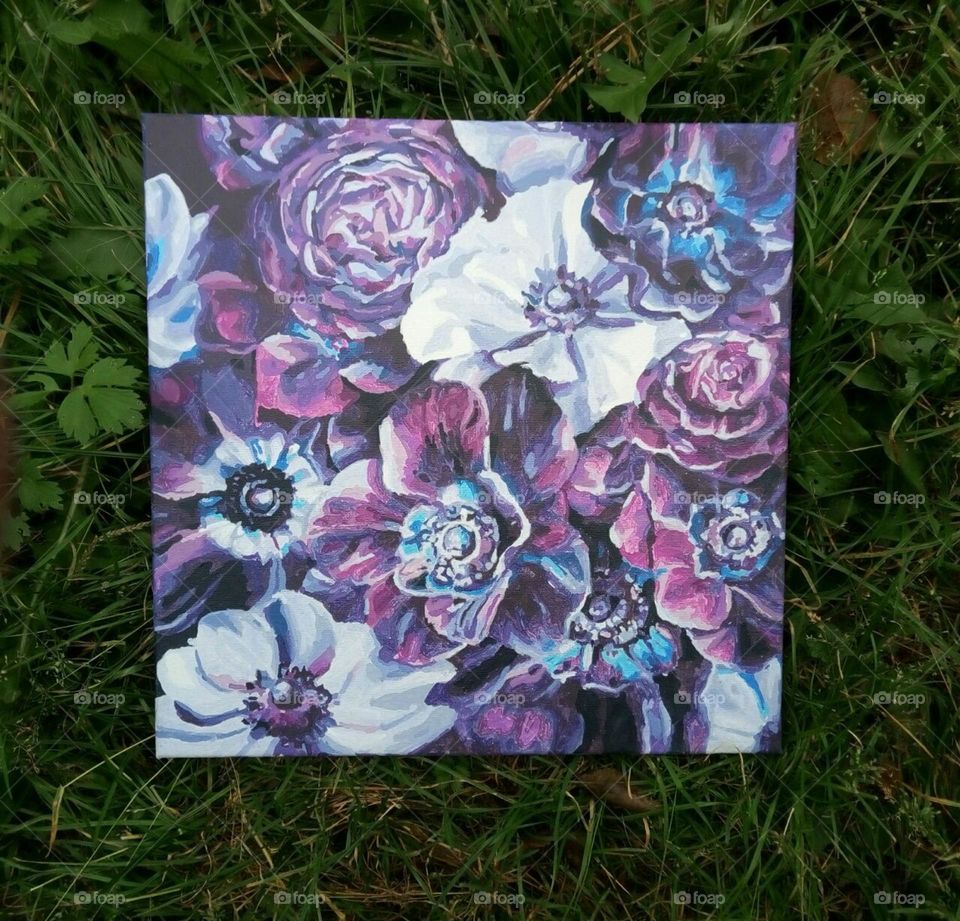 A picture among the grass