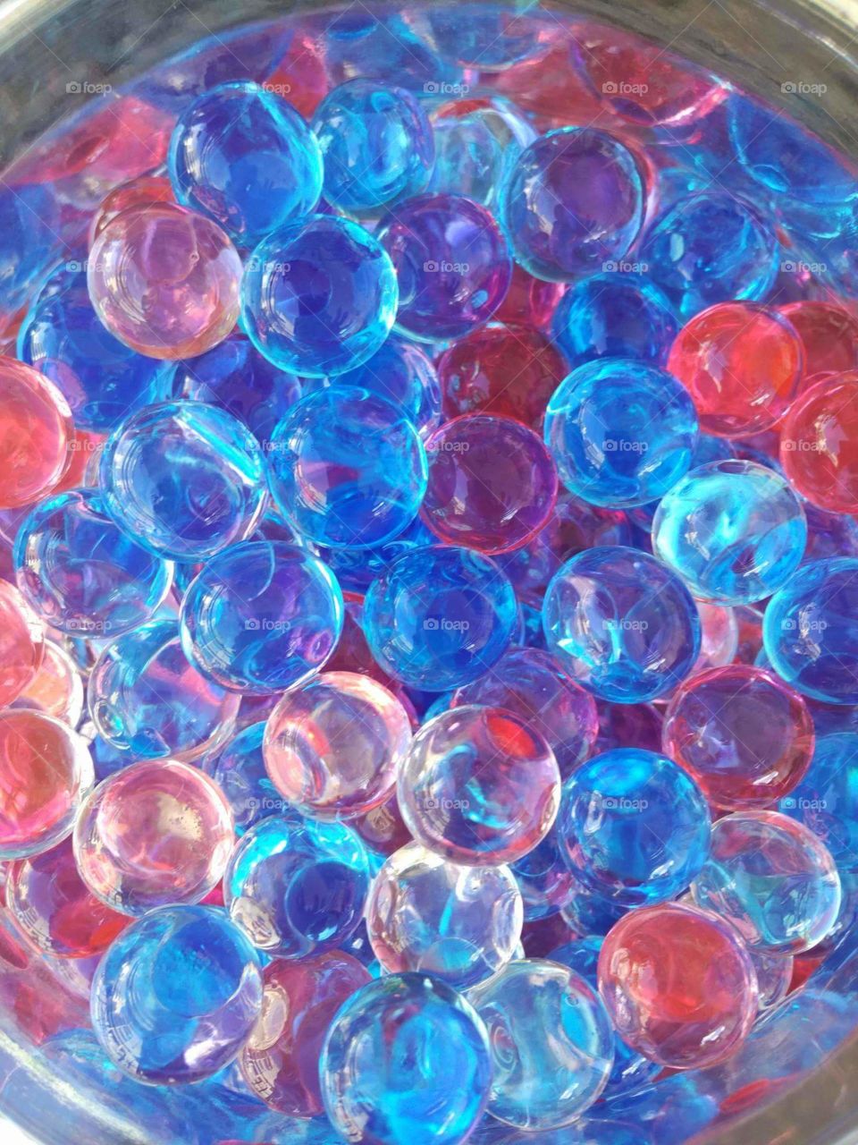 blue red bubbles