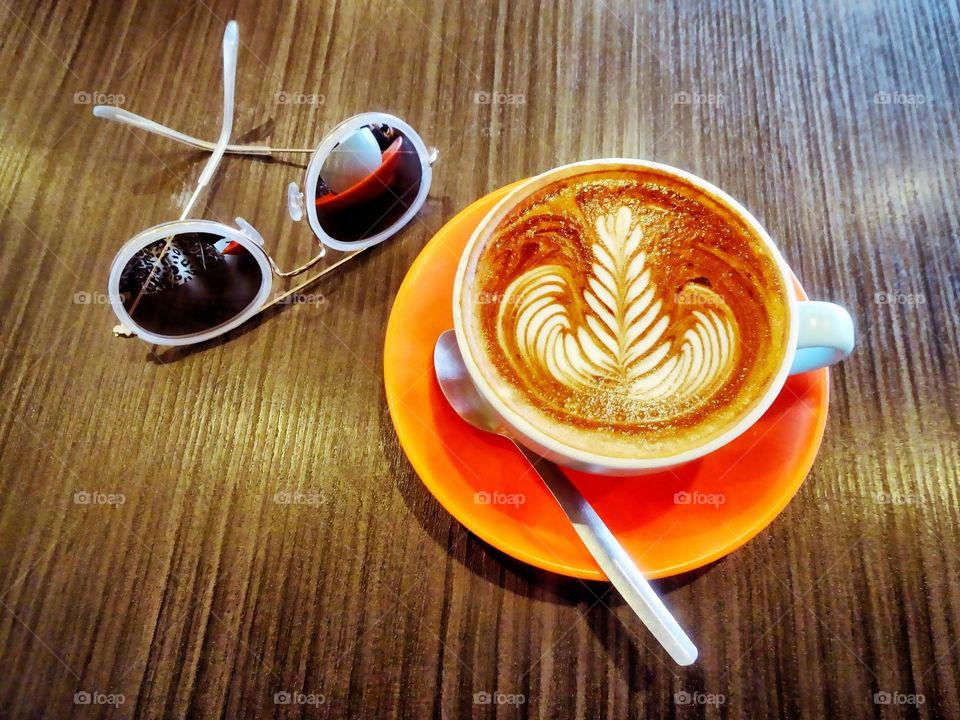 Coffee and sunglasses, ready for the weekend! 😎☕️