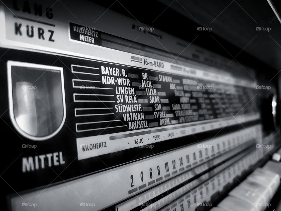 Front panel of radio "SIEMENS" 60s
