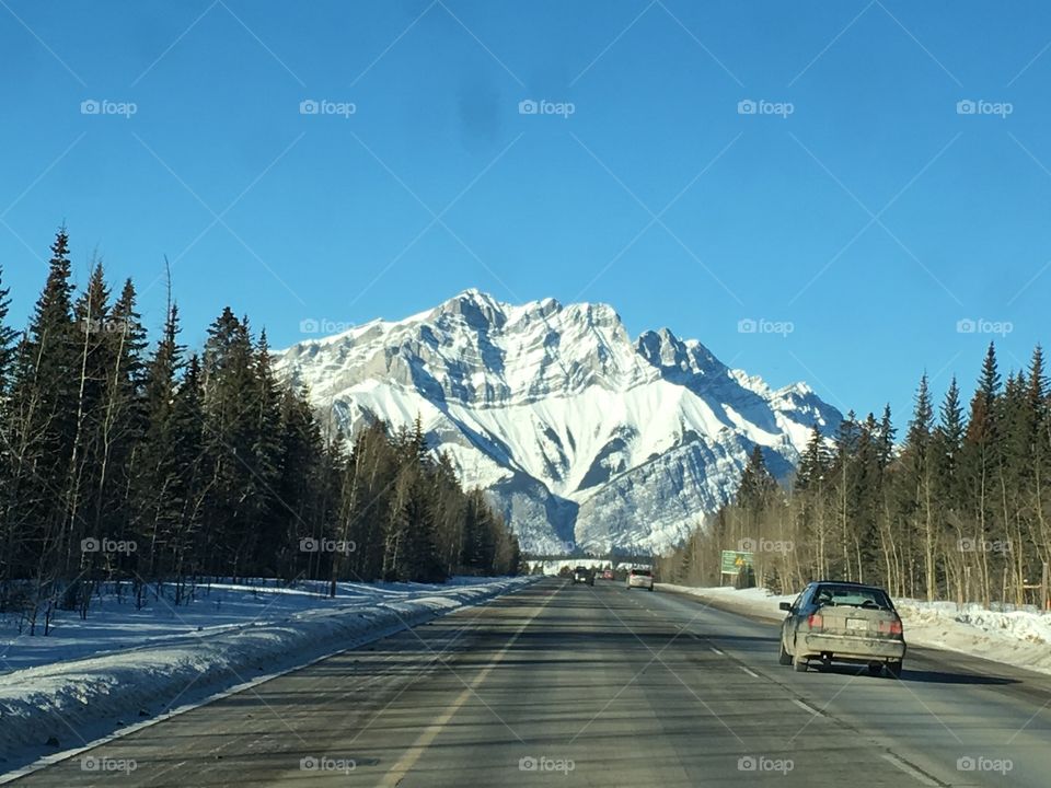 Driving towards Cascade  Mountain