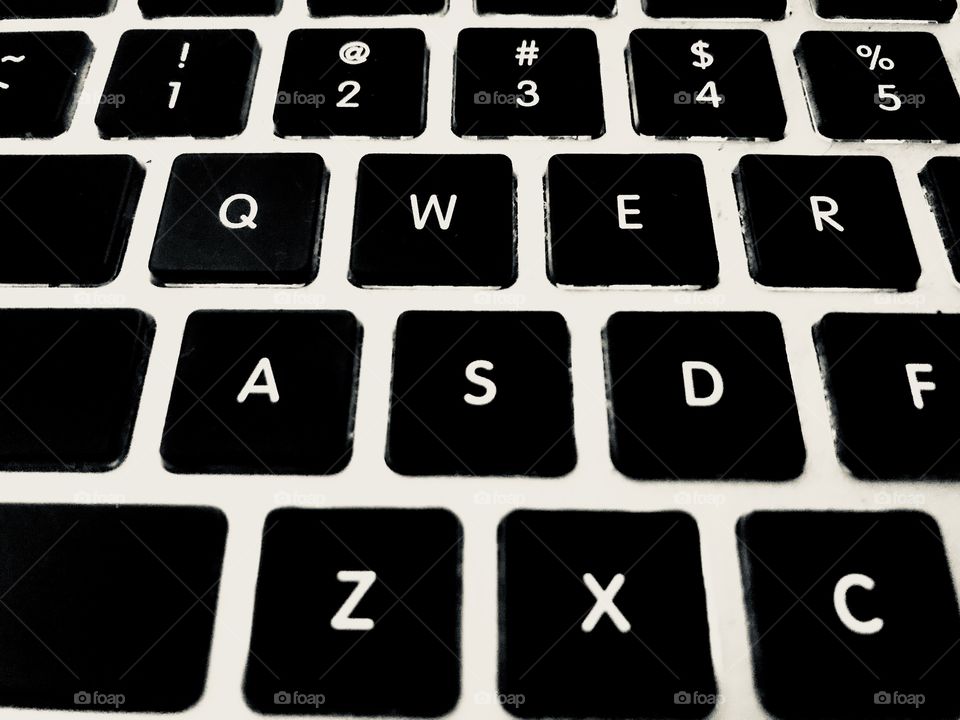 Keyboard Mac zxasdqwer1234