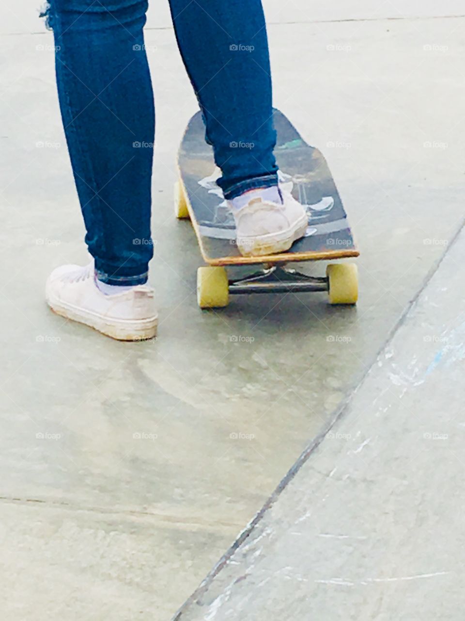 Skateboarding fashion 