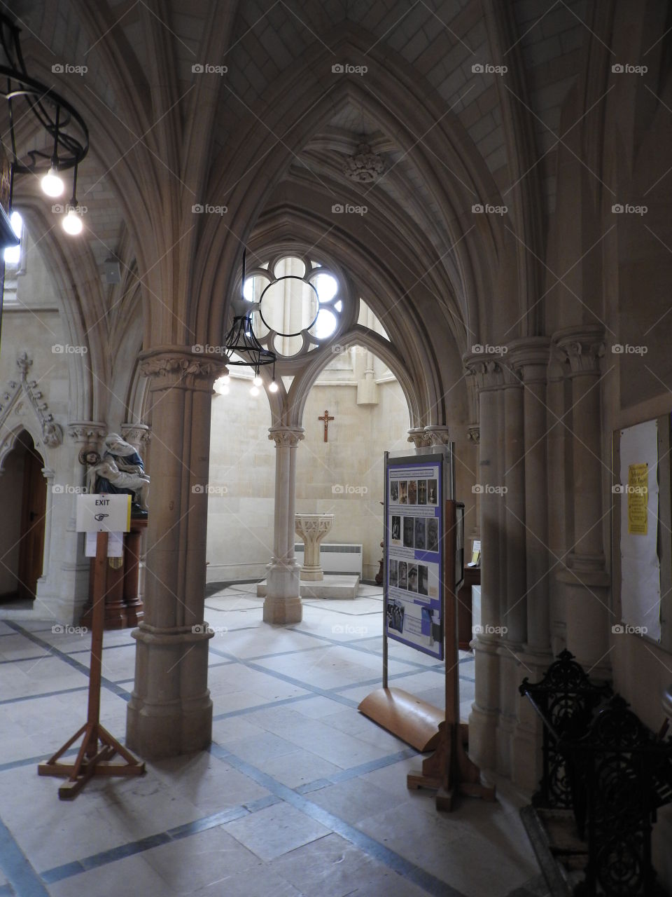 Interior de la Cátedral de Arundel