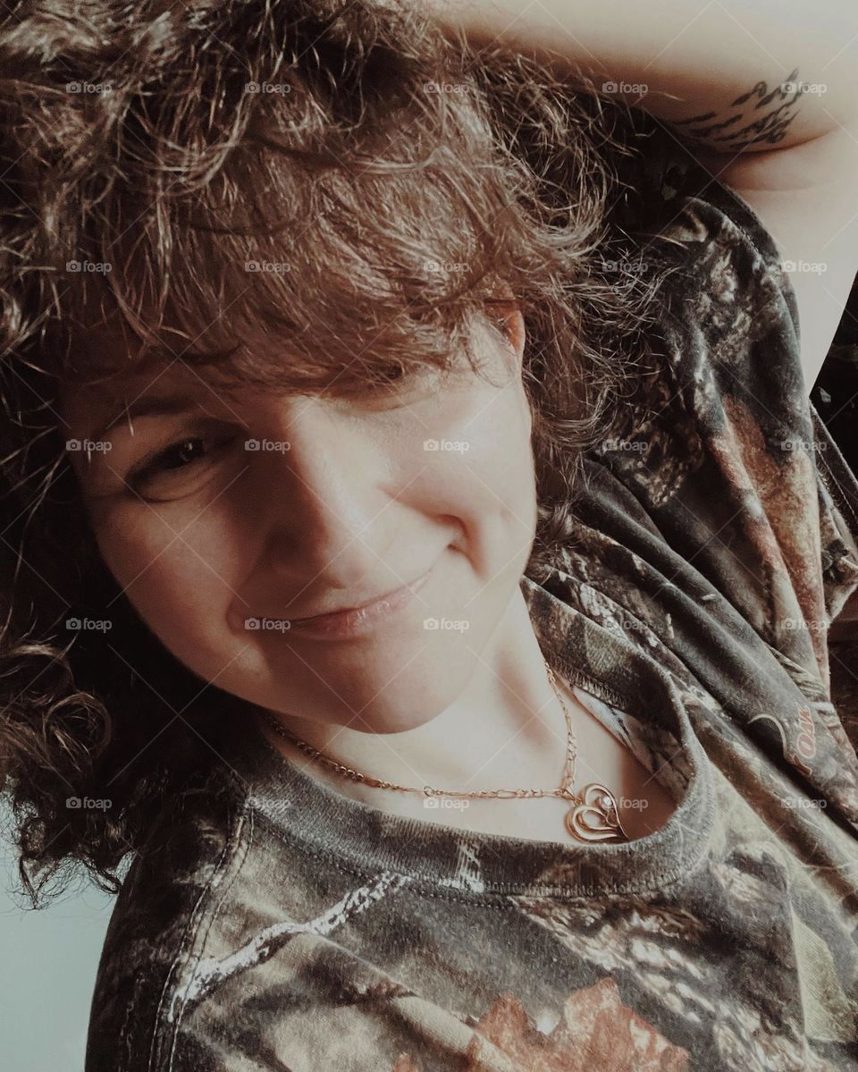 Girl, I love the way you shine. Smile so big you make me want to call you mine. 