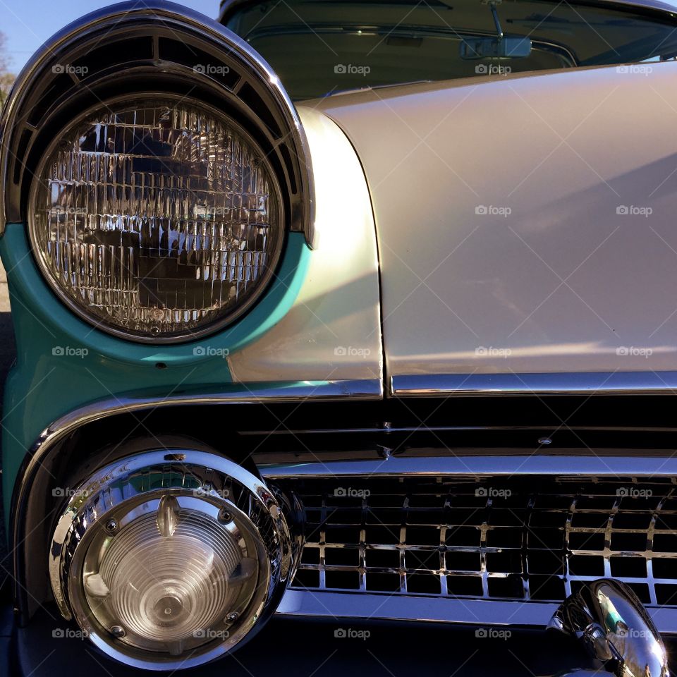 Classic Car Front End Headlight And Grill