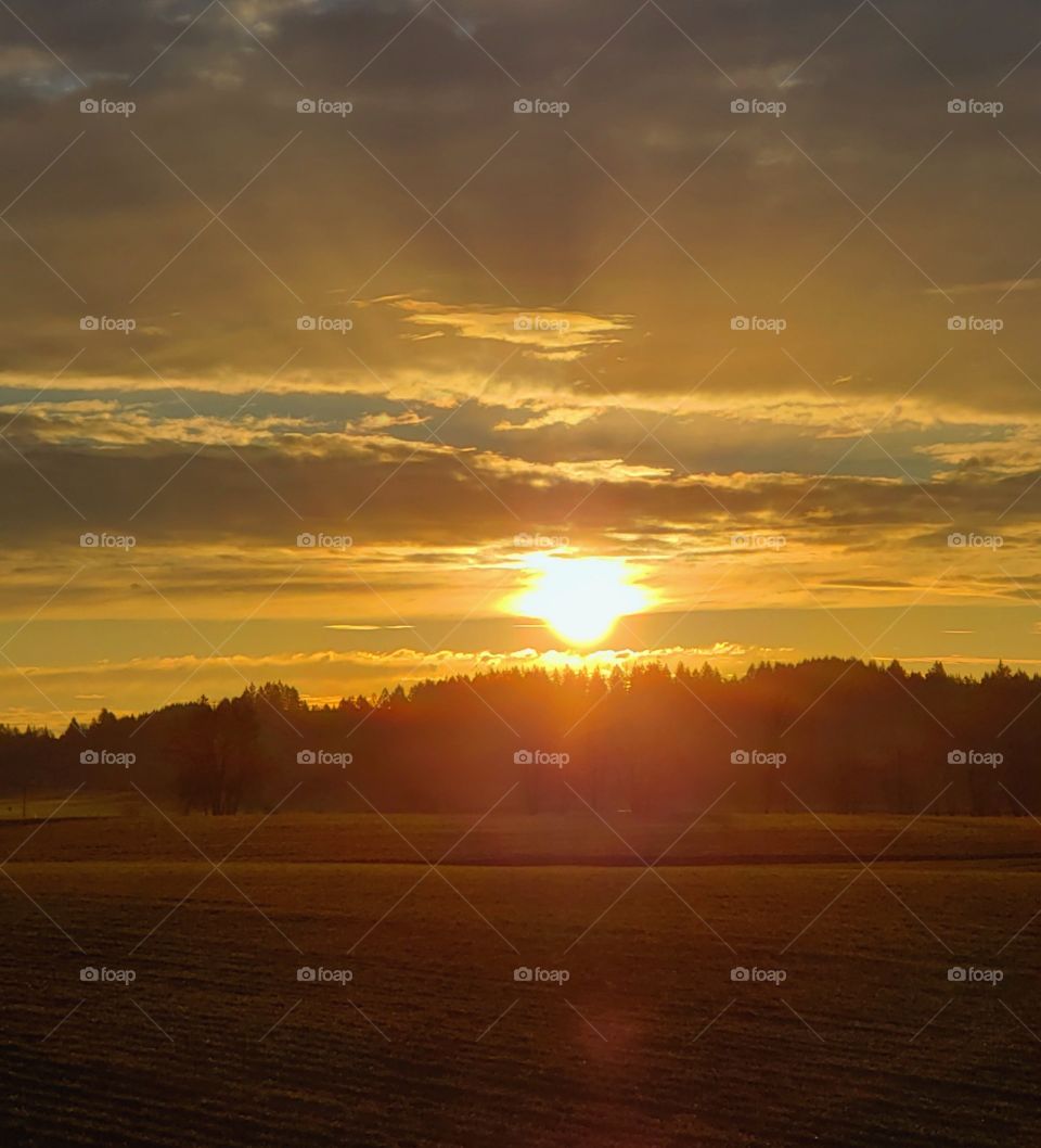 cloudy Oregon Sunrise
