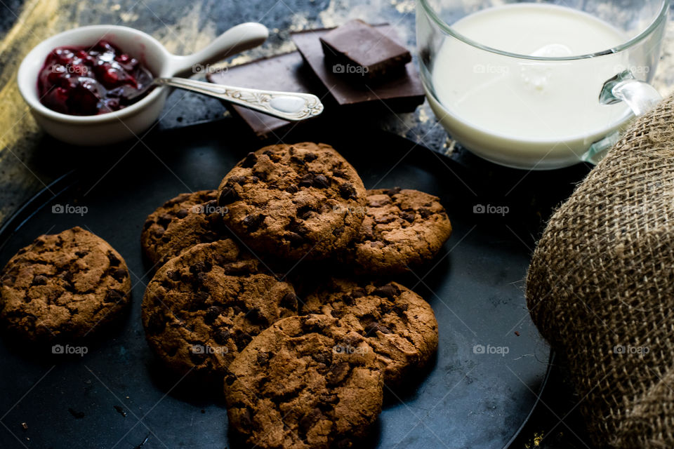 chocolate and cookies