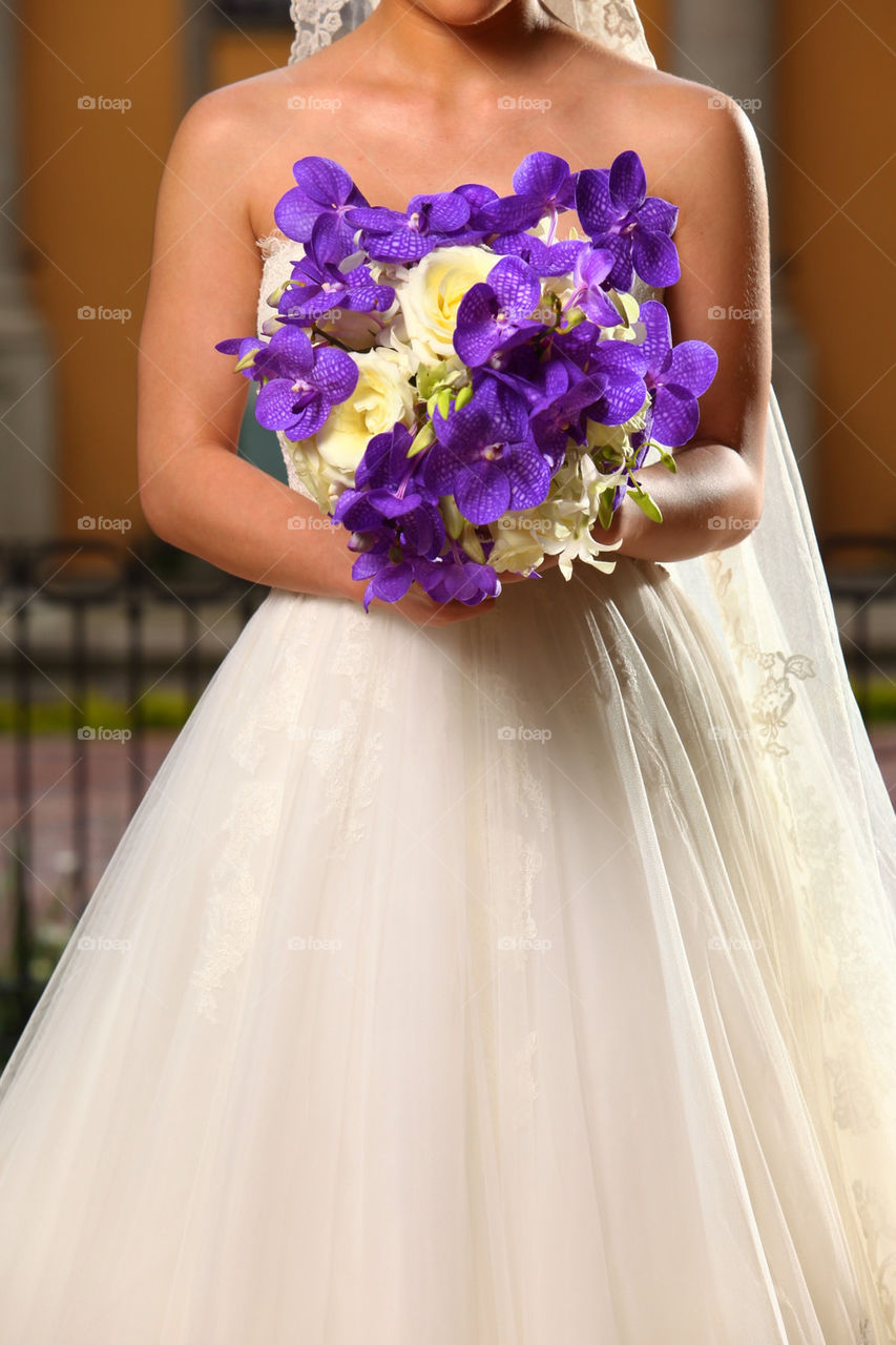 Flower bouquet and bride