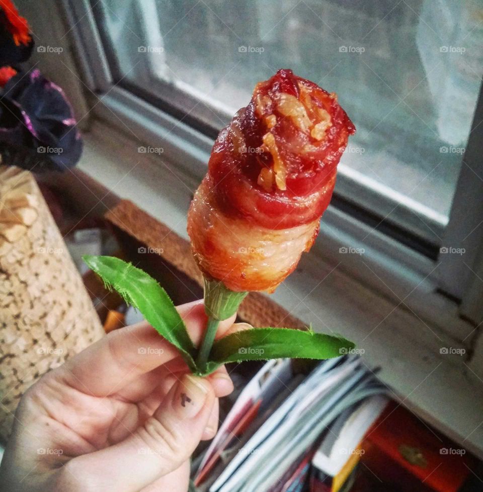 Bacon Rose