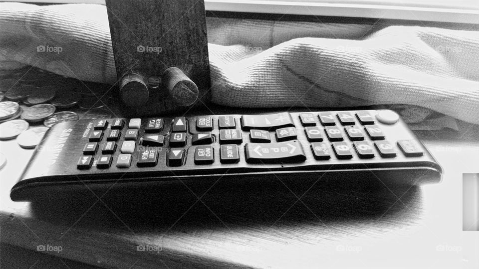 Samsung TV remote in black and white