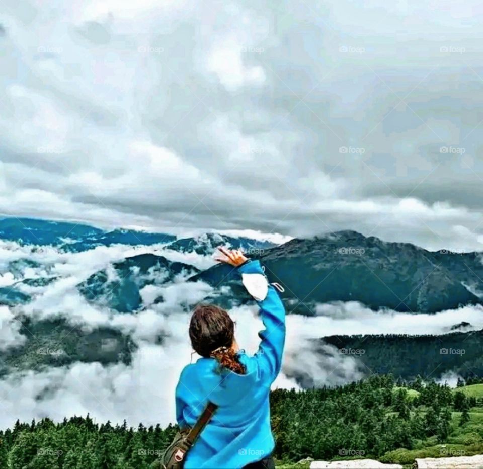 most beautiful and attractive view of the mountains.