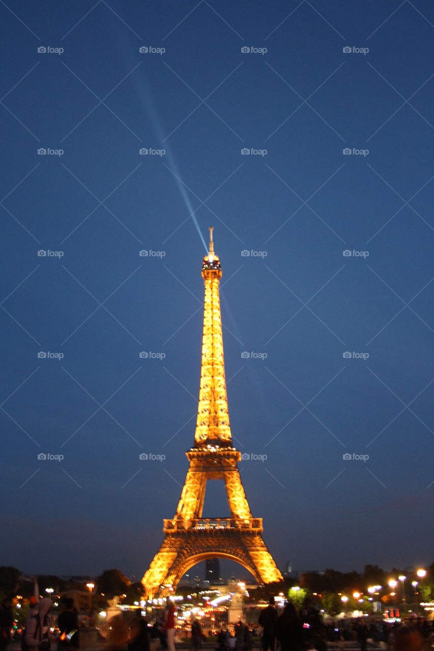 Eiffel tower in Paris by night