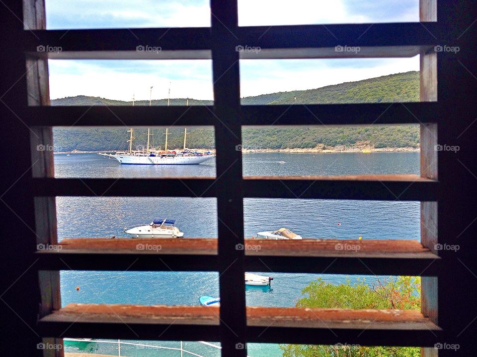 Boat through window 