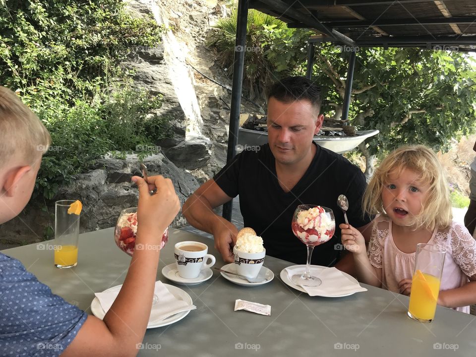 Coffee for us, strawberry and cream for the kids (Benalmádena Spain)