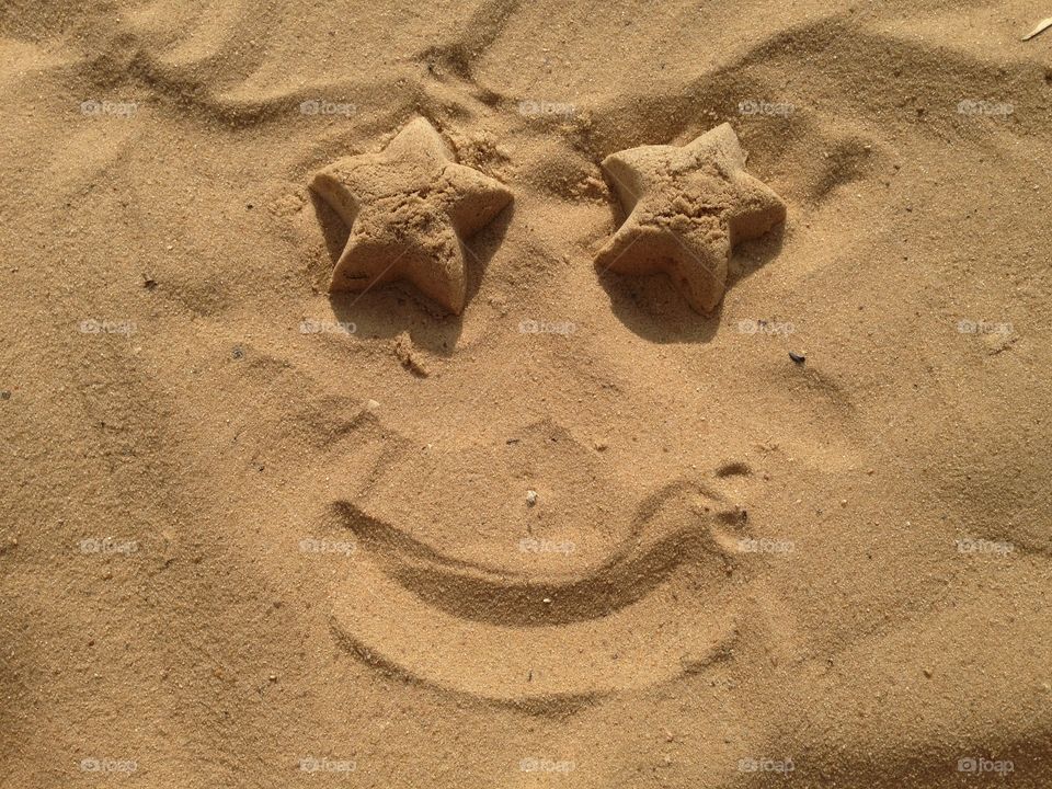 The smile of sand