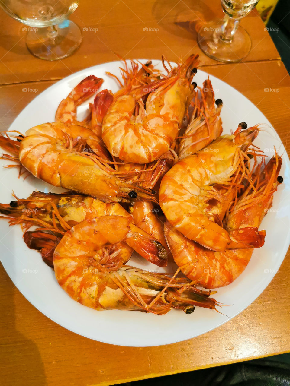 Grilled king prawns with just salt and pepper.