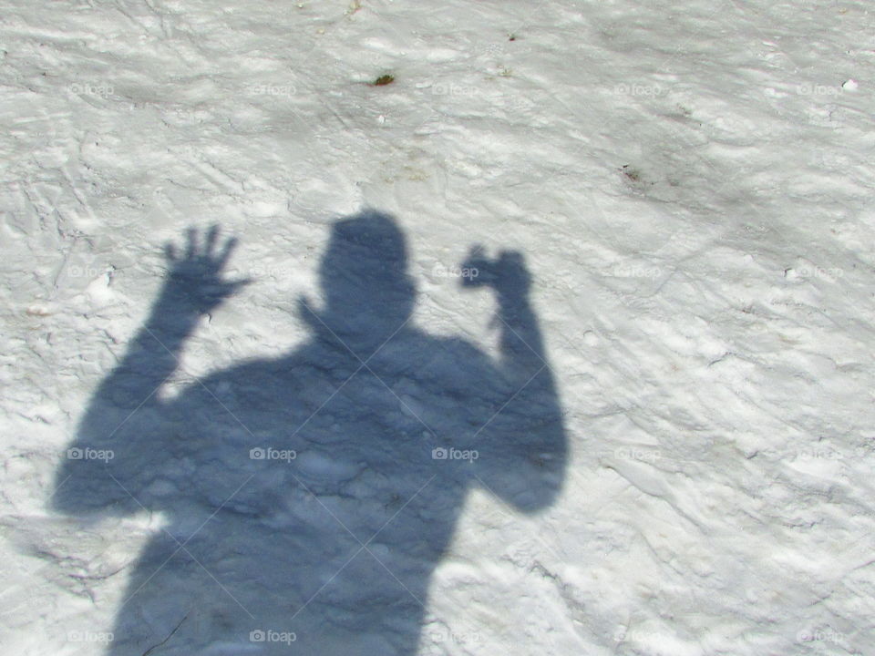 five finger snow shadow