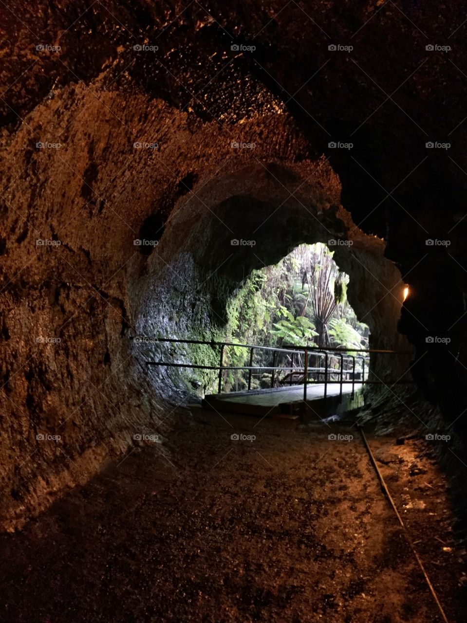 Lava tube