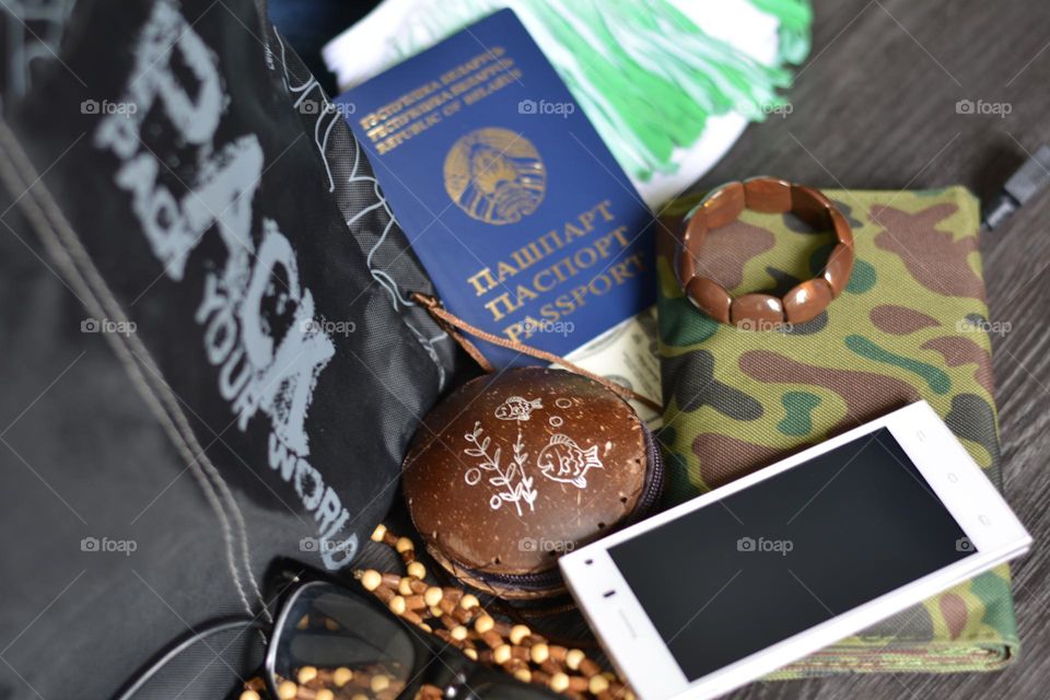 summer travel accessories