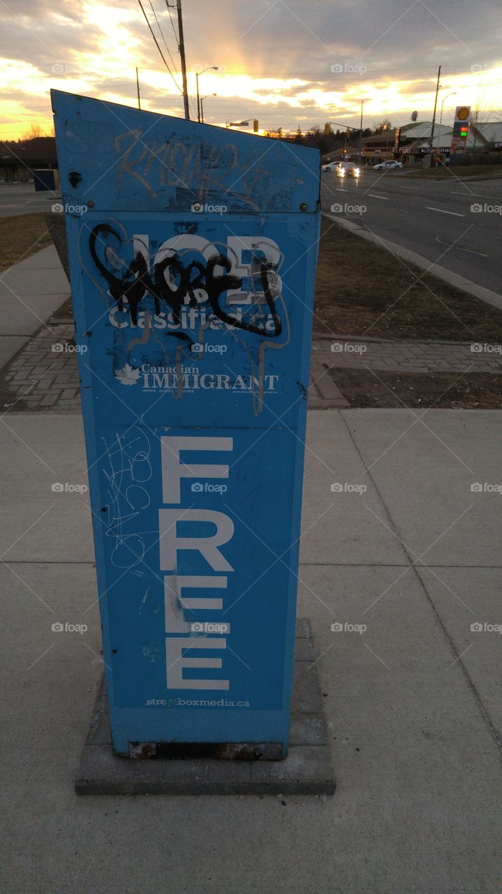 Free newspaper box
