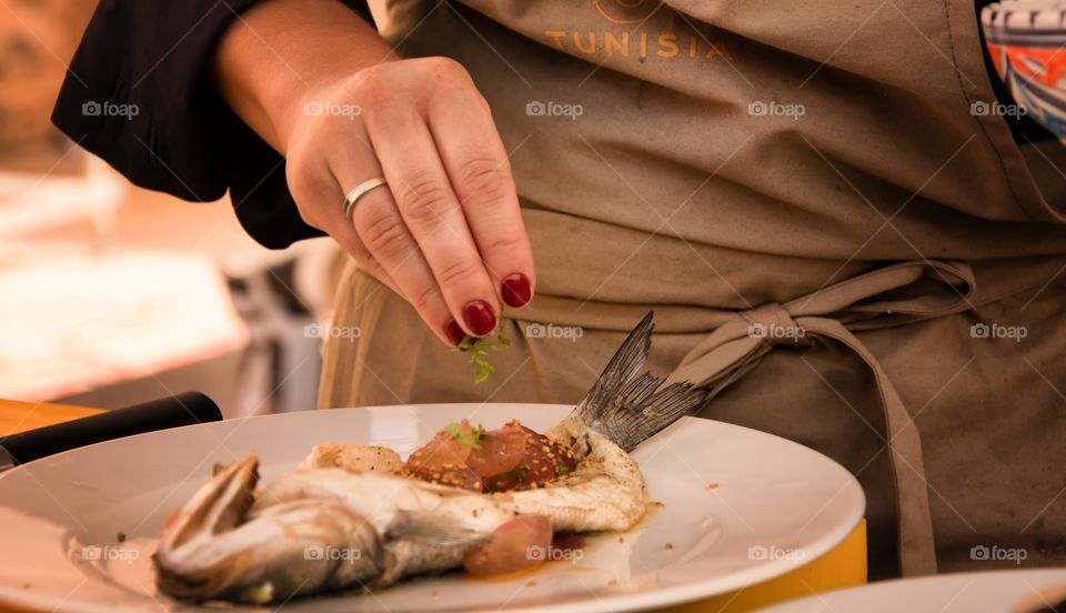 last touch for a delicious fish plate 